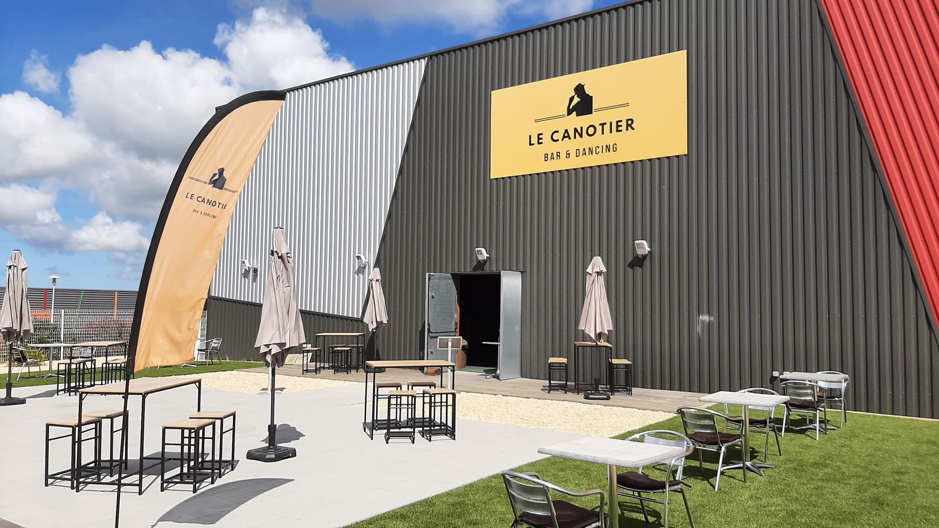 Le Canotier